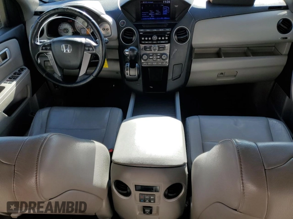 2013 Honda Pilot EX-L with VIN 5FNYF4H52DB054769, listed as a Copart auction lot 42938675 with 207,504 mi miles and Salvage Title. Bid and sale history available at DreamBid. Image 8.