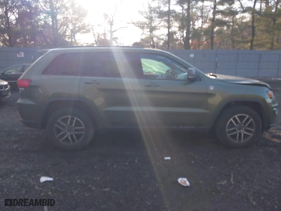 2019 Jeep Grand Cherokee Trailhawk with VIN 1C4RJFLG8KC822501, listed as a IAAI auction lot 41445574 with 94,742 mi miles. Bid and sale history available at carsss.com. Image 13.
