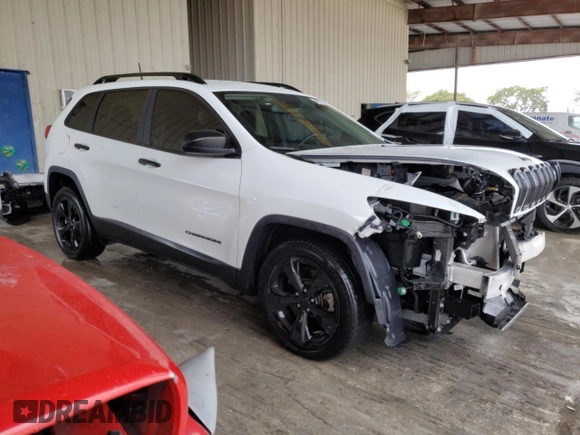 2017 Jeep Cherokee Altitude with VIN 1C4PJLAB3HW661107, listed as a Copart auction lot 46274015 with 99,258 mi miles and Salvage title. Bid and sale history available at DreamBid. Image 4.
