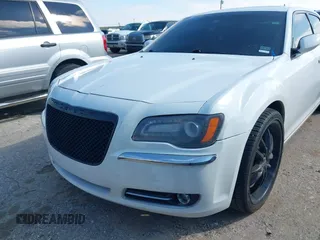 2014 Chrysler 300 with VIN 2C3CCAGG1EH375447, listed as a IAAI auction lot 41604083 with 180,286 mi miles. Bid and sale history available at carsss.com. Image 6.