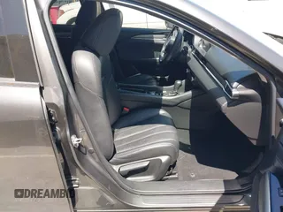 2018 Mazda Mazda6 Touring with VIN JM1GL1VM1J1320592, listed as a IAAI auction lot 41985616 with 100,920 mi miles. Bid and sale history available at carsss.com. Image 5.