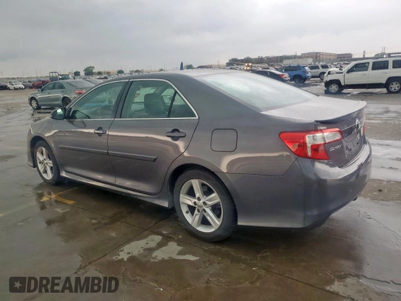 2014 Toyota Camry L with VIN 4T1BF1FK5EU783253, listed as a Copart auction lot 51005525 with 130,303 mi miles and Clean Title. Bid and sale history available at carsss.com. Image 2.