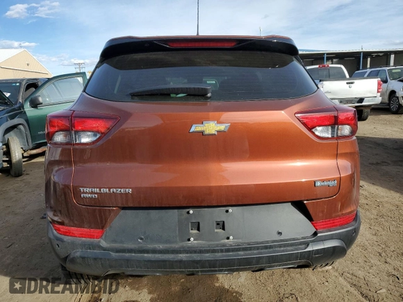 2021 Chevrolet TrailBlazer LS with VIN KL79MNSL0MB076812, listed as a Copart auction lot 46640155 with 20,763 mi miles and Salvage Title. Bid and sale history available at carsss.com. Image 6.