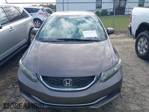 2014 Honda Civic Sedan LX with VIN 19XFB2F50EE043934, listed as a IAAI auction lot 41923868 with 185,922 mi miles. Bid and sale history available at carsss.com. Image 12.