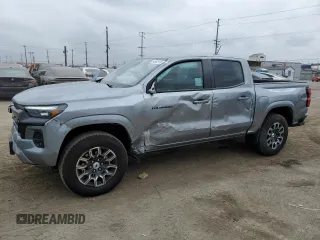 2024 Chevrolet Colorado 4WD Z71 with VIN 1GCPTDEK4R1191193, listed as a Copart auction lot 54564175 with 5,733 mi miles and Salvage Title. Bid and sale history available at carsss.com. Image 1.