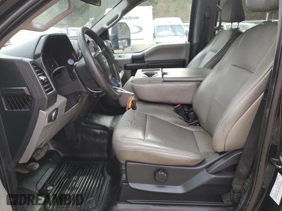 2022 Ford F-350 XL with VIN 1FT8W3DT3NEC57882, listed as a Copart auction lot 47957795 with 369,200 mi miles and Clean Title. Bid and sale history available at DreamBid. Image 7.