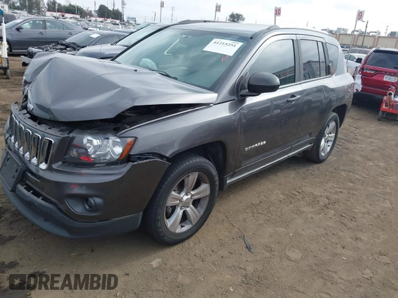 2014 Jeep Compass Sport with VIN 1C4NJCBB4ED789823, listed as a IAAI auction lot 41215251 with 152,709 mi miles. Bid and sale history available at carsss.com. Image 2.