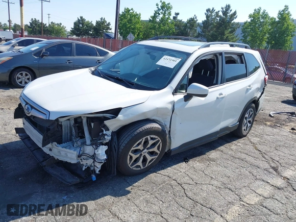 2020 Subaru Forester Premium with VIN JF2SKAJC8LH569025, listed as a IAAI auction lot 42471901 with 89,458 mi miles and . Bid and sale history available at DreamBid. Image 6.
