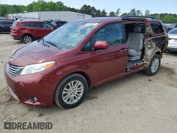 2016 Toyota Sienna XLE with VIN 5TDYK3DC4GS734554, listed as a Copart auction lot 54354815 with 58,506 mi miles and Salvage Title. Bid and sale history available at DreamBid. Image 1.