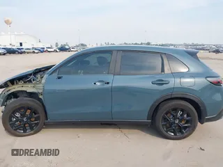 2024 Honda HR-V Sport z VIN 3CZRZ1H54RM754560, wystawiony jako IAAI lot #41652351 z przebiegiem 8 371 mil mil oraz . Historia ofert i sprzedaży dostępna na DreamBid. Obrazek 15.