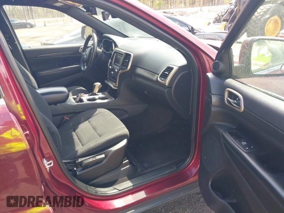 2017 Jeep Grand Cherokee Laredo with VIN 1C4RJEAG4HC965368, listed as a IAAI auction lot 42034698 with 110,152 mi miles. Bid and sale history available at carsss.com. Image 5.