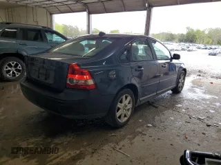 2007 Volvo S40 2.4L z VIN YV1MS382X72283244, wystawiony jako Copart lot #52902415 z przebiegiem 86 821 mil mil oraz Tytuł czysty. Historia ofert i sprzedaży dostępna na DreamBid. Obrazek 3.