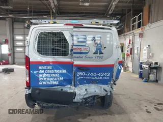 2017 Ford Transit with VIN 1FTYR2ZM0HKA07881, listed as a IAAI auction lot 41540841 with 124,381 mi miles and . Bid and sale history available at DreamBid. Image 17.
