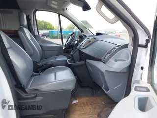 2018 Ford Transit with VIN 1FTYE1YM4JKA83438, listed as a IAAI auction lot 39881520 with 164,789 mi miles and . Bid and sale history available at carsss.com. Image 5.