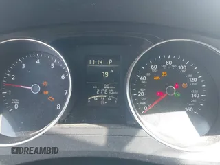 2015 Volkswagen Jetta Sedan 1.8T SE with VIN 3VWD17AJ0FM329783, listed as a IAAI auction lot 42142611 with 217,610 mi miles. Bid and sale history available at carsss.com. Image 7.
