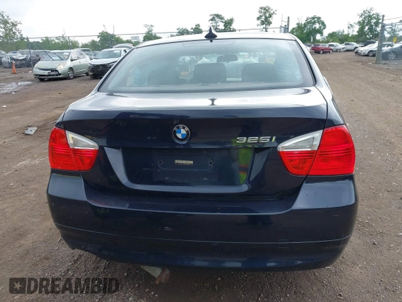 2006 BMW 3 Series 325i z VIN WBAVB17586NK38856, wystawiony jako IAAI lot #42457750 z przebiegiem 191 068 mil mil oraz . Historia ofert i sprzedaży dostępna na DreamBid. Obrazek 16.