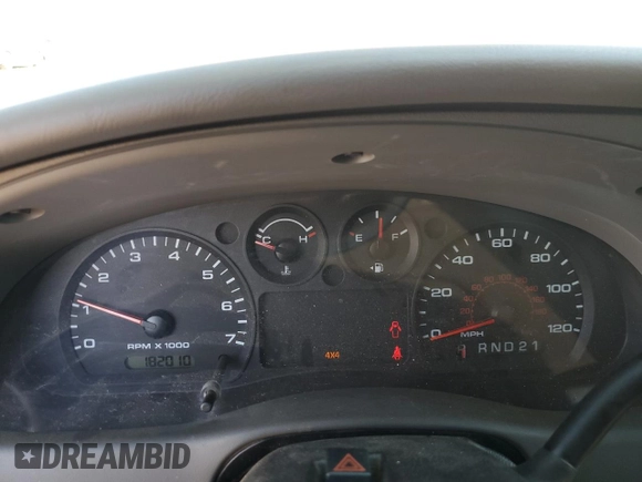 2008 Ford Ranger XLT z VIN 1FTZR45E28PB11869, wystawiony jako Copart lot #81540434 z przebiegiem 182 010 mil mil oraz Nie do naprawy • Non repairable. Historia ofert i sprzedaży dostępna na DreamBid. Obrazek 9.