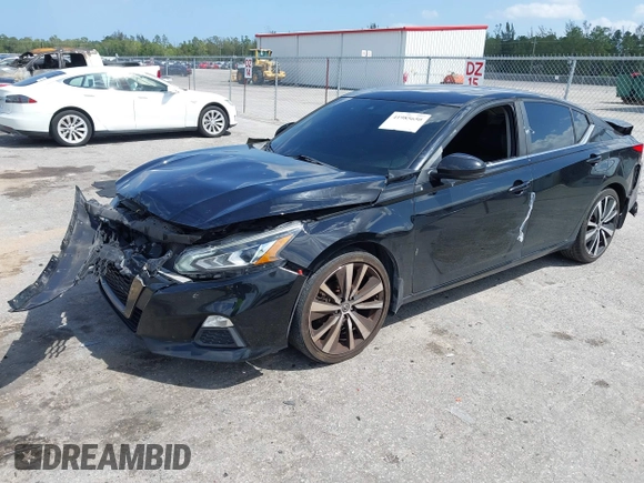 2020 Nissan Altima 2.5 SR with VIN 1N4BL4CV4LC180798, listed as a IAAI auction lot 41985650 with 88,720 mi miles. Bid and sale history available at carsss.com. Image 18.