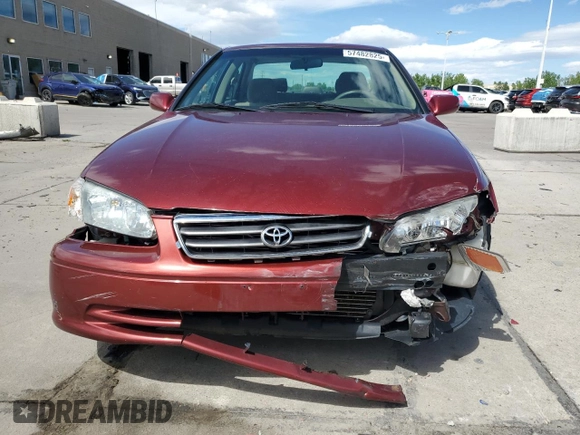 2001 Toyota Camry LE z VIN 4T1BF28K51U124747, wystawiony jako Copart lot #57482825 z przebiegiem 108 262 mil mil oraz Szkoda całkowita • Salvage title. Historia ofert i sprzedaży dostępna na DreamBid. Obrazek 5.