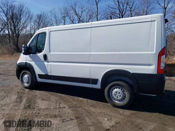 2024 Ram ProMaster Cargo with VIN 3C6LRVVG8RE145742, listed as a Copart auction lot 47424705 with 4,576 mi miles and Salvage Title. Bid and sale history available at DreamBid. Image 2.