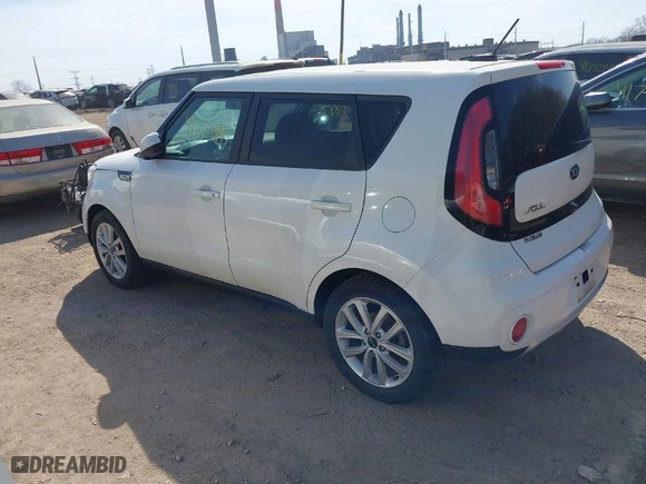 2018 Kia Soul + with VIN KNDJP3A57J7536965, listed as a IAAI auction lot 41770847 with 84,986 mi miles. Bid and sale history available at carsss.com. Image 3.