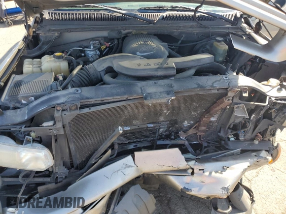 2001 Chevrolet Suburban LS with VIN 3GNFK16T31G244175, listed as a Copart auction lot 48522155 with 210,127 mi miles and Salvage Title. Bid and sale history available at carsss.com. Image 12.