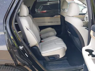2024 Hyundai Palisade Limited z VIN KM8R5DGE9RU681973, wystawiony jako IAAI lot #42245991 z przebiegiem 28 258 mil mil oraz . Historia ofert i sprzedaży dostępna na DreamBid. Obrazek 8.