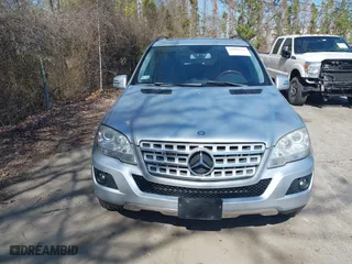 2011 Mercedes-Benz M-Class ML 350 with VIN 4JGBB8GB2BA702483, listed as a IAAI auction lot 42098725 with 187,399 mi miles. Bid and sale history available at carsss.com. Image 12.