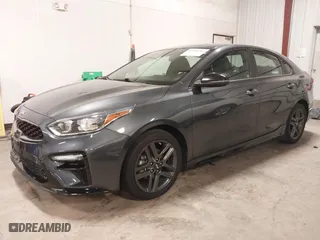 2021 Kia Forte GT-Line with VIN 3KPF34AD4ME315956, listed as a IAAI auction lot 40430704 with NaN miles. Bid and sale history available at carsss.com. Image 17.