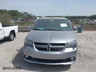 2016 Dodge Grand Caravan R/T with VIN 2C4RDGEG4GR312266, listed as a IAAI auction lot 41868362 with 223,217 mi miles. Bid and sale history available at carsss.com. Image 6.