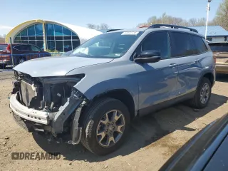 2022 Honda Passport TrailSport z VIN 5FNYF8H6XNB029250, wystawiony jako Copart lot #54592735 z przebiegiem 39 552 mil mil oraz Szkoda całkowita • Salvage title. Historia ofert i sprzedaży dostępna na DreamBid. Obrazek 1.
