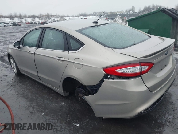 2016 Ford Fusion S with VIN 3FA6P0G78GR138247, listed as a IAAI auction lot 41570370 with 137,922 mi miles. Bid and sale history available at carsss.com. Image 3.