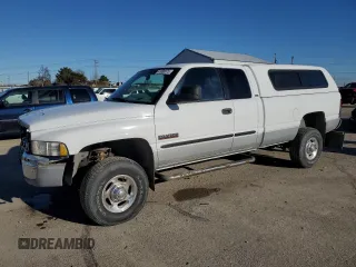 2001 Dodge Ram 2500 with VIN 3B7KF23641G761419, listed as a Copart auction lot 41688975 with 196,693 mi miles and Salvage Title. Bid and sale history available at carsss.com. Image 1.