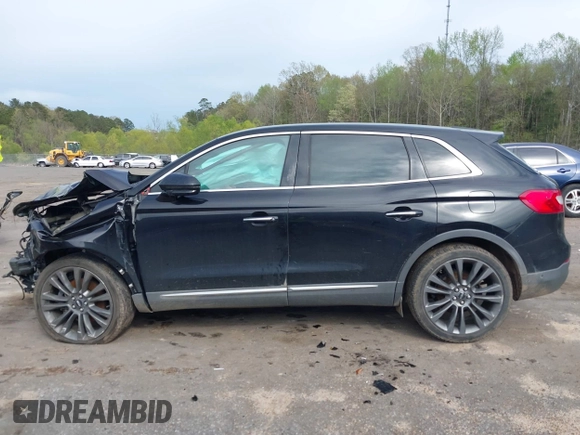 2016 Lincoln MKX Reserve z VIN 2LMTJ8LP6GBL22104, wystawiony jako IAAI lot #41879300 z przebiegiem 168 162 mil mil oraz . Historia ofert i sprzedaży dostępna na DreamBid. Obrazek 15.