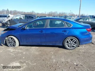 2019 Kia Forte S with VIN 3KPF34AD1KE021427, listed as a IAAI auction lot 41741337 with 285,620 mi miles. Bid and sale history available at carsss.com. Image 14.