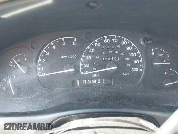 1997 Ford Explorer XLT z VIN 1FMDU35P3VZB23593, wystawiony jako IAAI lot #42809252 z przebiegiem 158 651 mil mil oraz . Historia ofert i sprzedaży dostępna na DreamBid. Obrazek 7.
