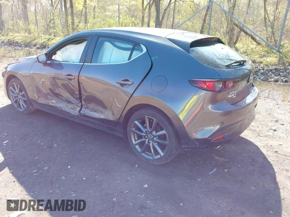 2020 Mazda 3 with VIN JM1BPBLMXL1160464, listed as a IAAI auction lot 42127954 with 70,073 mi miles and . Bid and sale history available at DreamBid. Image 3.
