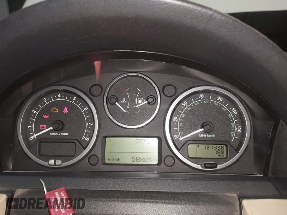 2006 Land Rover LR3 SE with VIN SALAE25436A375065, listed as a IAAI auction lot 42281871 with 121,338 mi miles and . Bid and sale history available at DreamBid. Image 7.