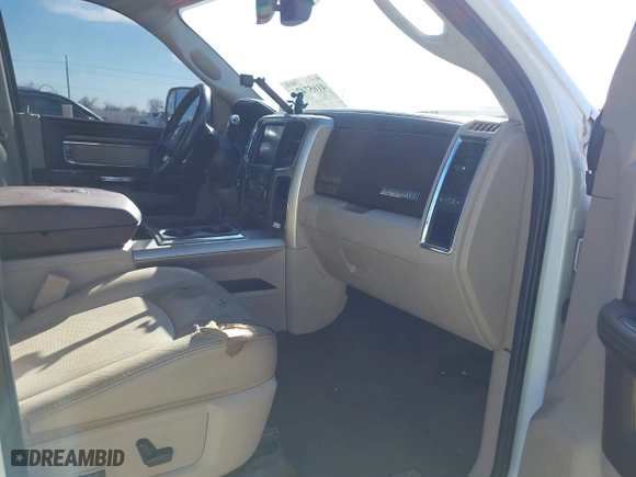 2015 Ram 2500 Laramie with VIN 3C6UR5NL4FG650906, listed as a IAAI auction lot 41657476 with 349,306 mi miles. Bid and sale history available at carsss.com. Image 5.