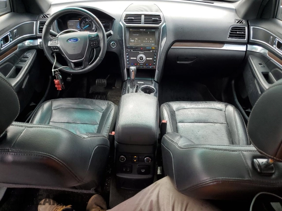 2016 Ford Explorer Limited z VIN 1FM5K8F85GGC00641, wystawiony jako Copart lot #47960345 z przebiegiem 139 775 mil mil oraz Szkoda całkowita • Salvage title. Historia ofert i sprzedaży dostępna na DreamBid. Obrazek 8.