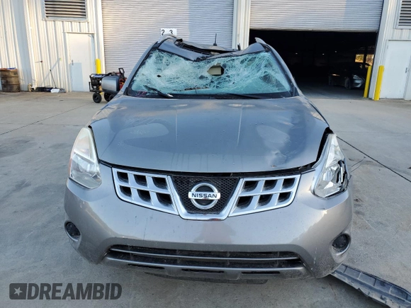 2011 Nissan Rogue SV with VIN JN8AS5MT5BW181617, listed as a Copart auction lot 81725284 with 159,882 mi miles and Salvage Title. Bid and sale history available at DreamBid. Image 5.