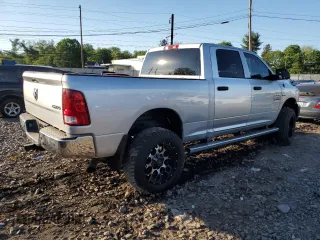 2016 Ram 2500 Tradesman z VIN 3C6UR5CJ9GG281527, wystawiony jako Copart lot #56062915 z przebiegiem 166 882 mil mil oraz Czysty tytuł • Clean title. Historia ofert i sprzedaży dostępna na DreamBid. Obrazek 3.