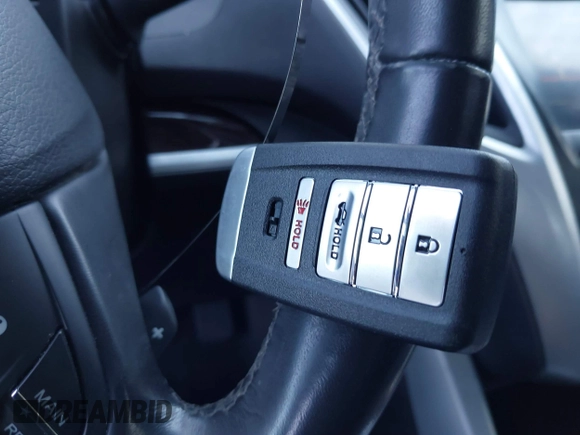 2016 Acura TLX Technology z VIN 19UUB3F55GA003546, wystawiony jako IAAI lot #41283040 z przebiegiem 89 926 mil mil oraz . Historia ofert i sprzedaży dostępna na DreamBid. Obrazek 11.