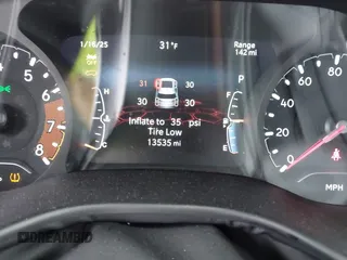 2024 Jeep Compass Latitude Lux with VIN 3C4NJDFN8RT103518, listed as a IAAI auction lot 41352342 with 13,535 mi miles and . Bid and sale history available at DreamBid. Image 16.