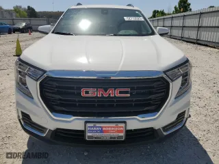 2024 GMC Terrain SLE with VIN 3GKALMEG5RL396844, listed as a Copart auction lot 52712925 with 6,181 mi miles and Clean Title. Bid and sale history available at carsss.com. Image 5.