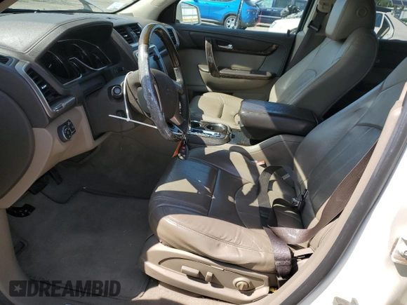 2014 GMC Acadia Denali z VIN 1GKKVTKD9EJ332097, wystawiony jako Copart lot #56315595 z przebiegiem 147 224 mil mil oraz Szkoda całkowita • Salvage title. Historia ofert i sprzedaży dostępna na DreamBid. Obrazek 7.