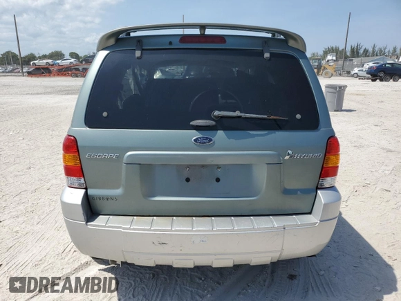 2005 Ford Escape Hybrid with VIN 1FMCU95H05KD42608, listed as a Copart auction lot 55048415 with Not provided miles and Non repairable. Bid and sale history available at DreamBid. Image 6.