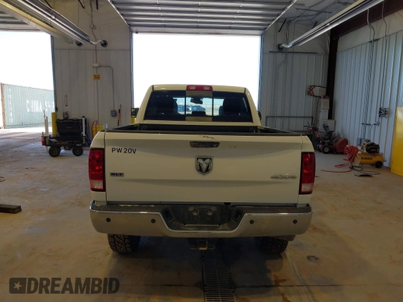2017 Ram 2500 Big Horn with VIN 3C6UR5DL2HG701033, listed as a IAAI auction lot 41668166 with 95,653 mi miles. Bid and sale history available at carsss.com. Image 16.