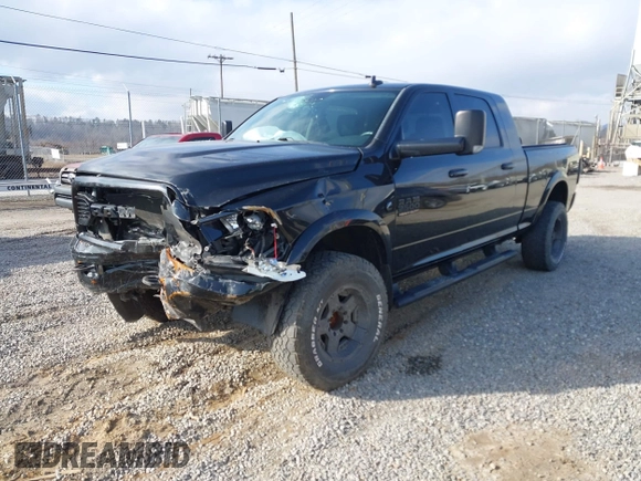 2018 Ram 2500 Laramie with VIN 3C6UR5NL4JG142122, listed as a IAAI auction lot 41638873 with 89,779 mi miles. Bid and sale history available at carsss.com. Image 17.