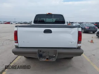 2002 Ford Super Duty F-250 XL with VIN 1FTNW21F52ED46120, listed as a IAAI auction lot 41681768 with 242,053 mi miles. Bid and sale history available at carsss.com. Image 16.